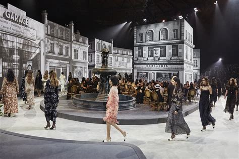 chanel paris in rome beijing|CHANEL / Paris in Rome Show Beijing, May 2016 .